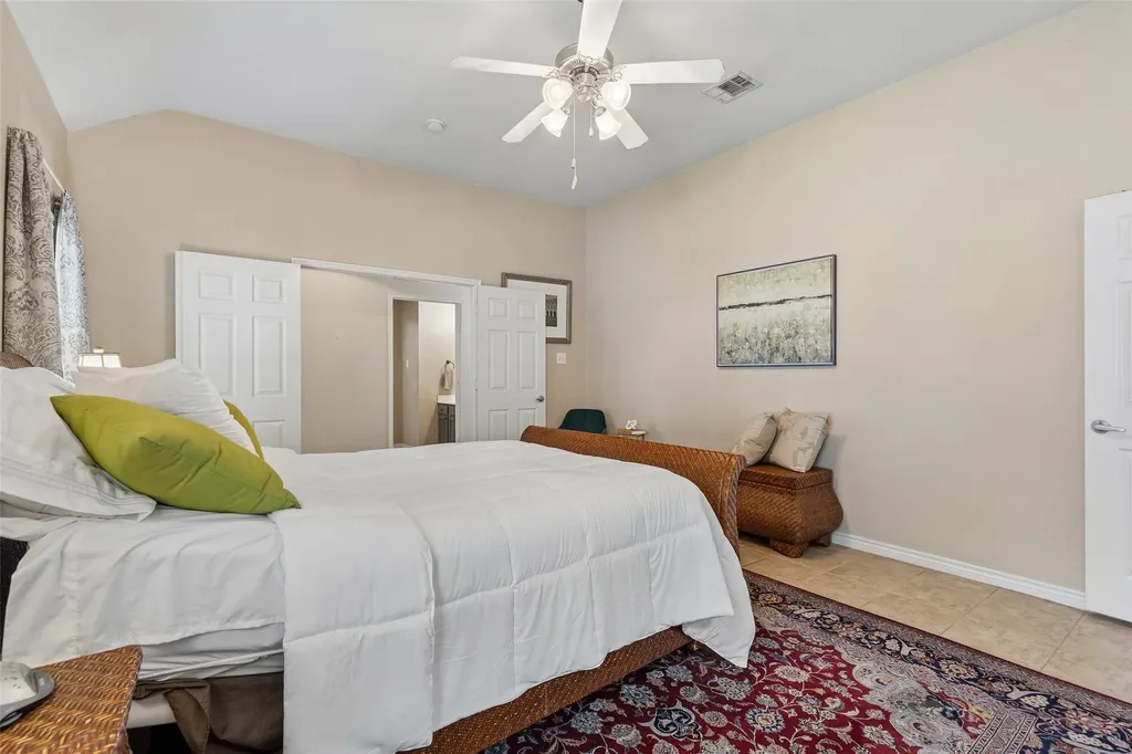1104 Bell Manor Drive Savannah TX 76227