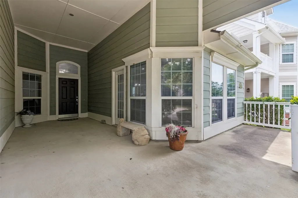 1104 Bell Manor Drive Savannah TX 76227