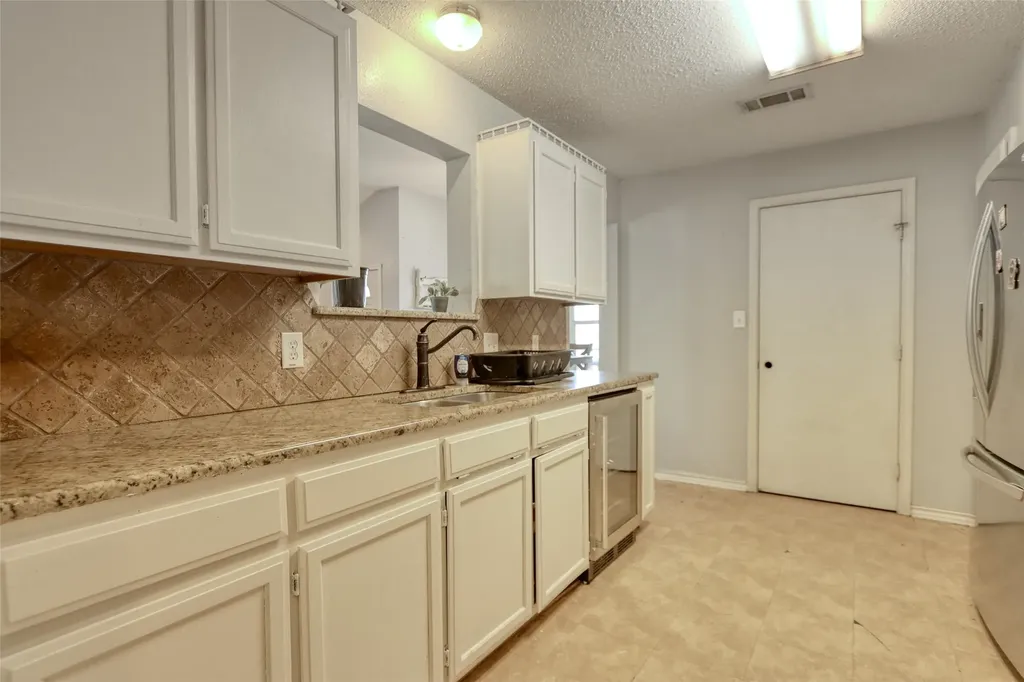 108 Wolf Lane Lacy Lakeview TX 76705