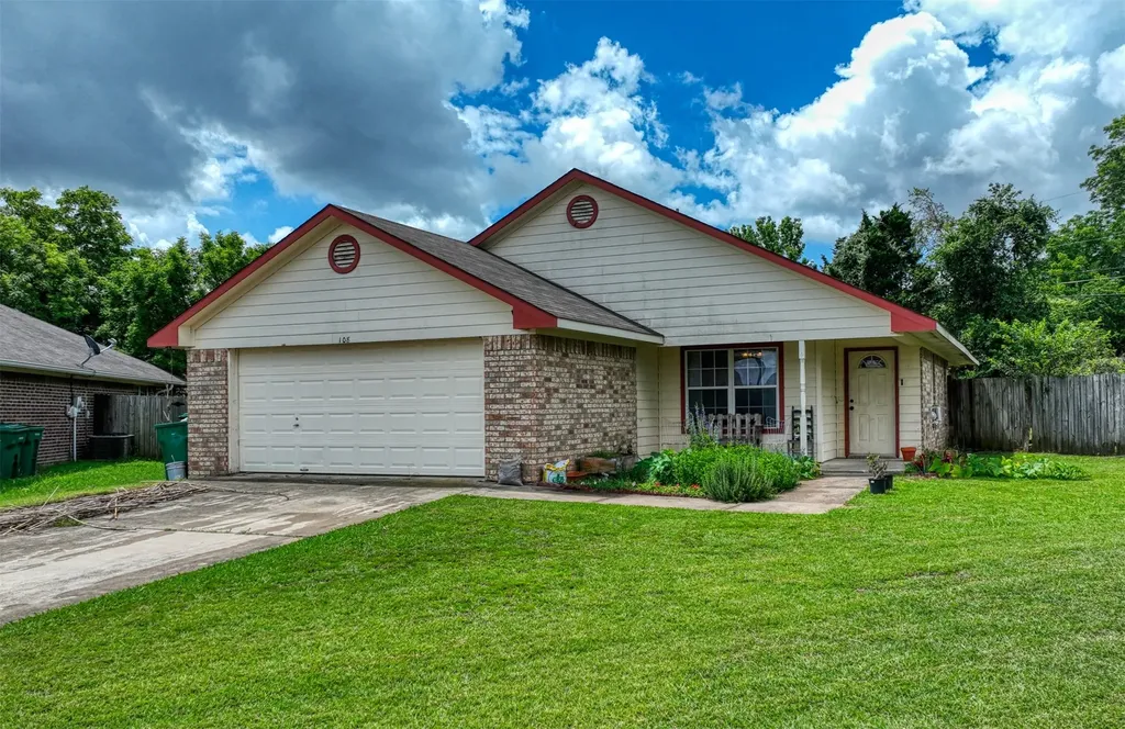 108 Wolf Lane Lacy Lakeview TX 76705