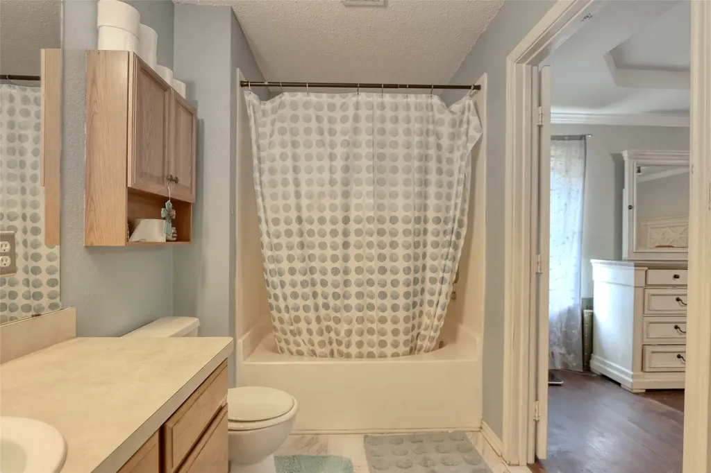 108 Wolf Lane Lacy Lakeview TX 76705