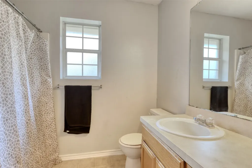 108 Wolf Lane Lacy Lakeview TX 76705