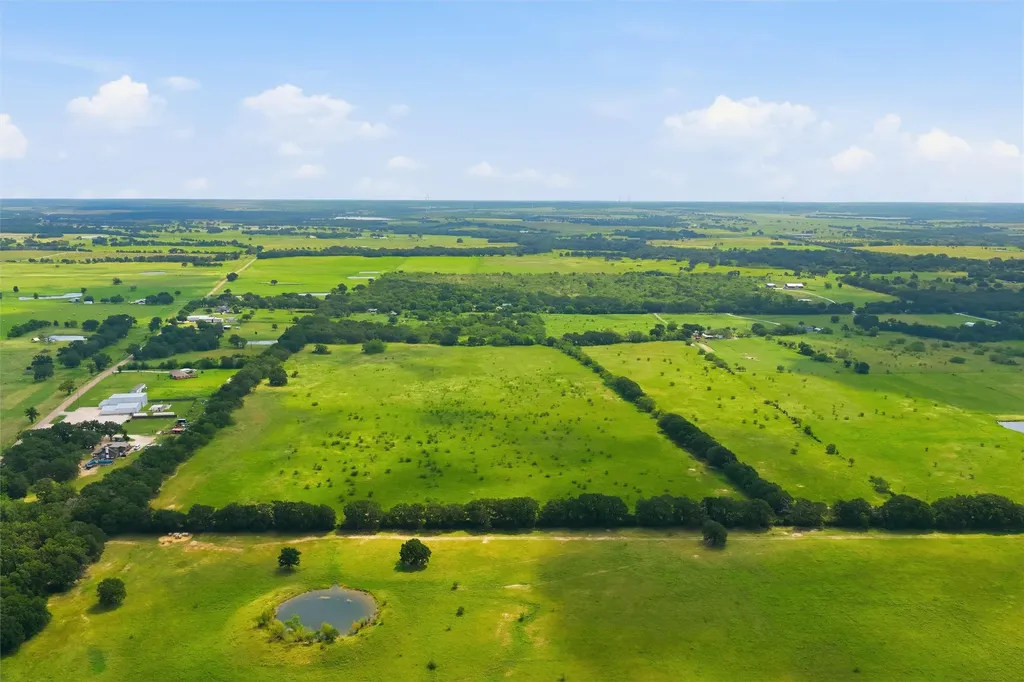 220 Homer Young Lane Axtell TX 76624