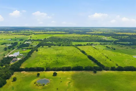 220 Homer Young Lane Axtell TX 76624