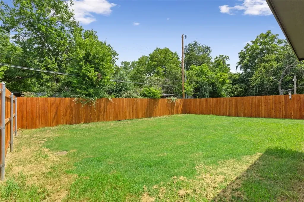 920 Church Avenue Waco TX 76706