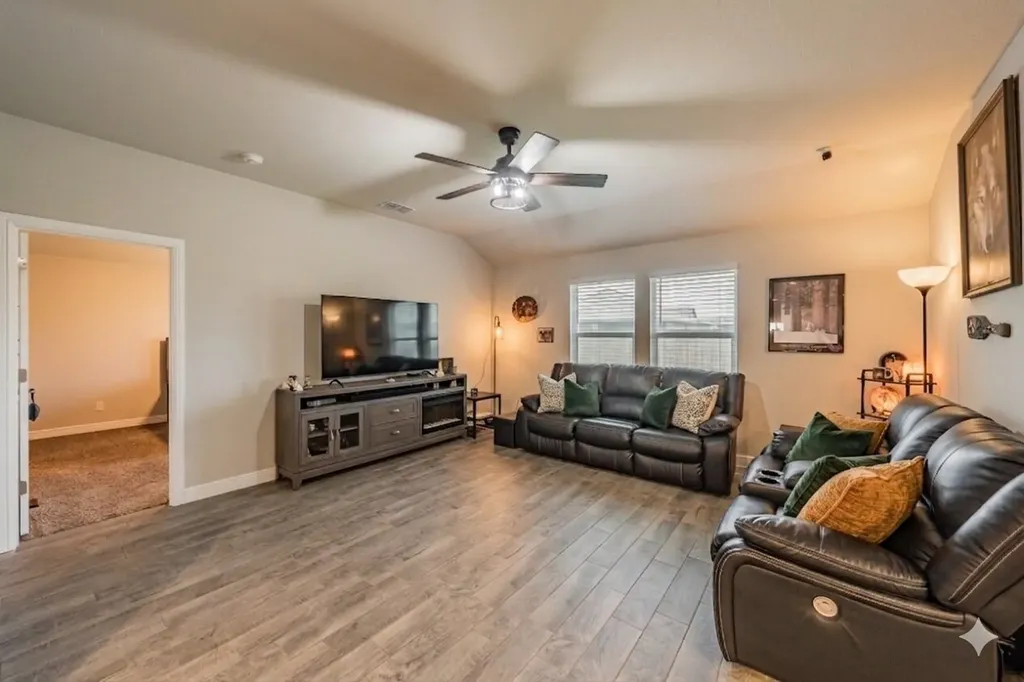 713 Breckenridge Park Drive Alvarado TX 76009