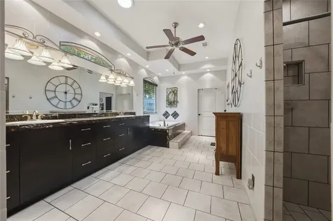 2547 Groves Drive Tool TX 75143