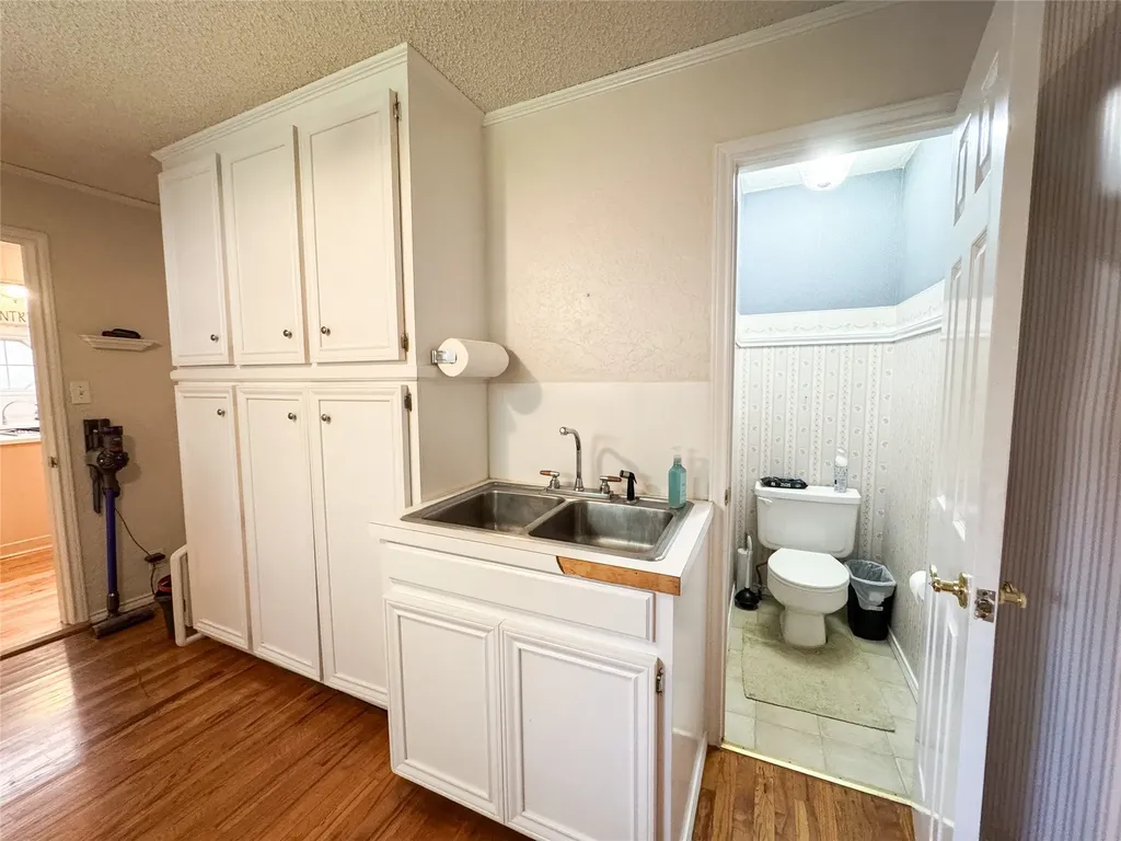 703 N Avenue E Haskell TX 79521