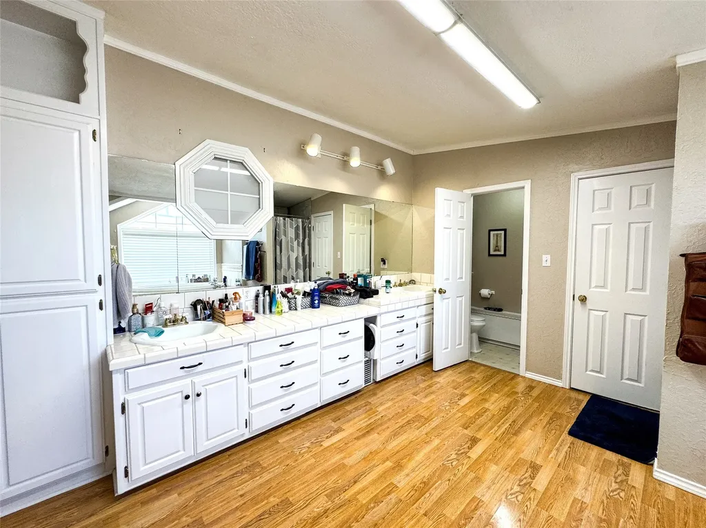 703 N Avenue E Haskell TX 79521
