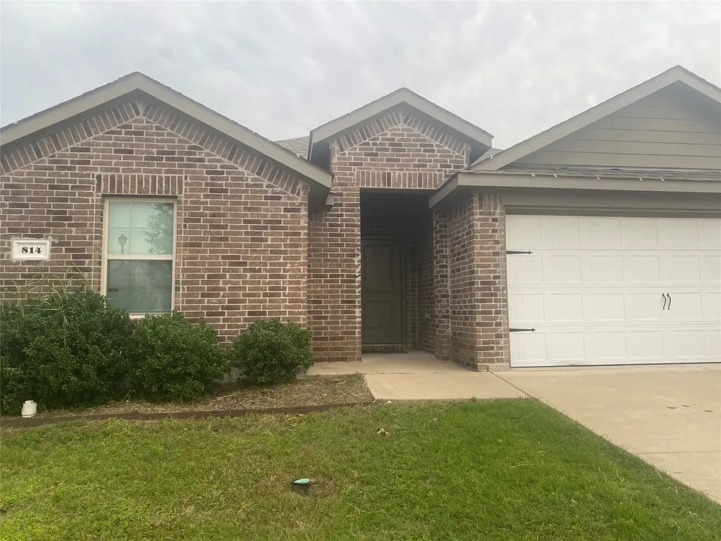 814 Rustic Meadows Trail Princeton TX 75407