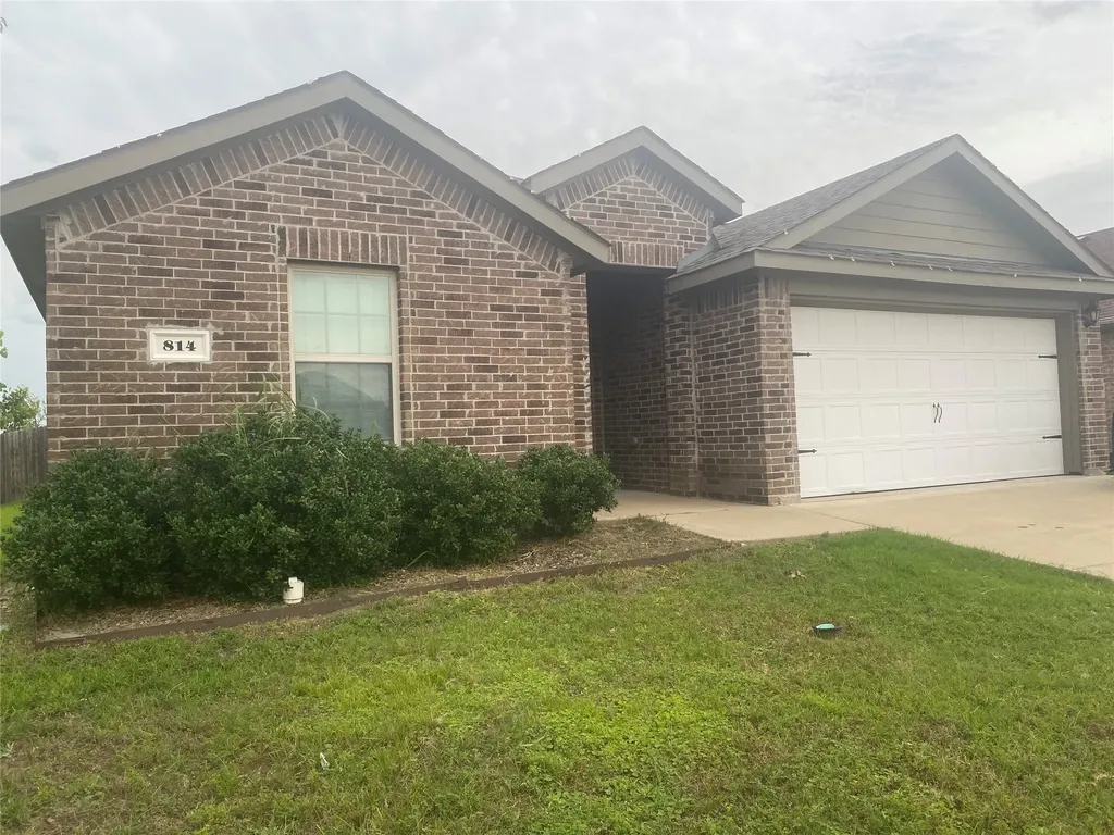 814 Rustic Meadows Trail Princeton TX 75407