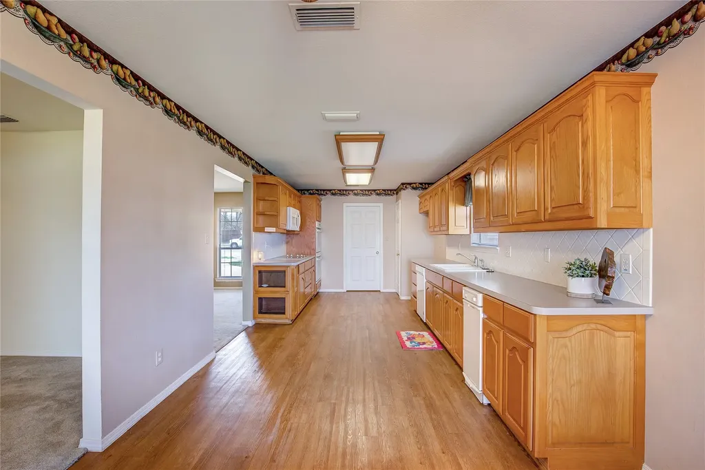 4804 Edgewater Drive Rowlett TX 75088