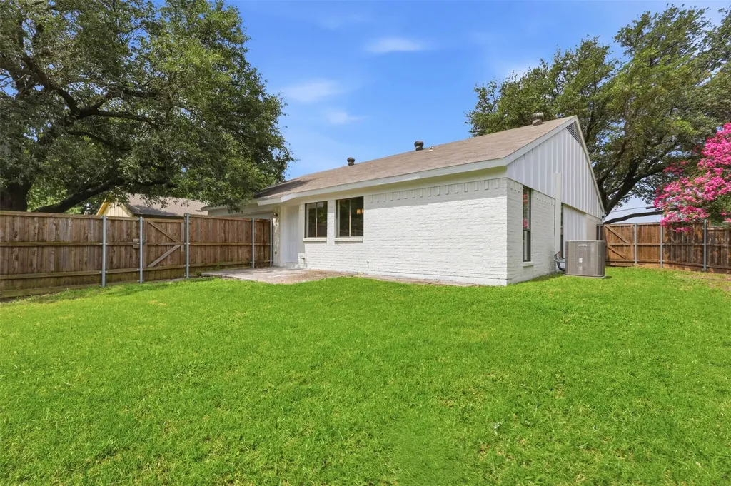 1516 Hendrick Drive Plano TX 75074