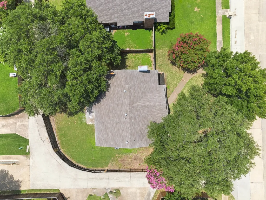 1516 Hendrick Drive Plano TX 75074