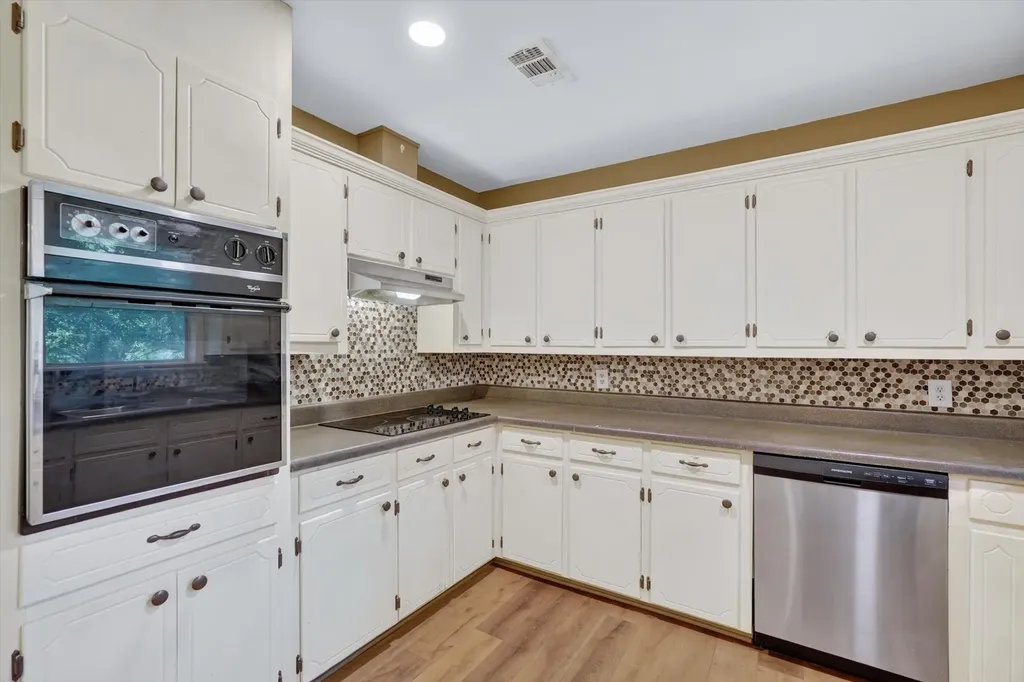 387 Avenue D Point TX 75472