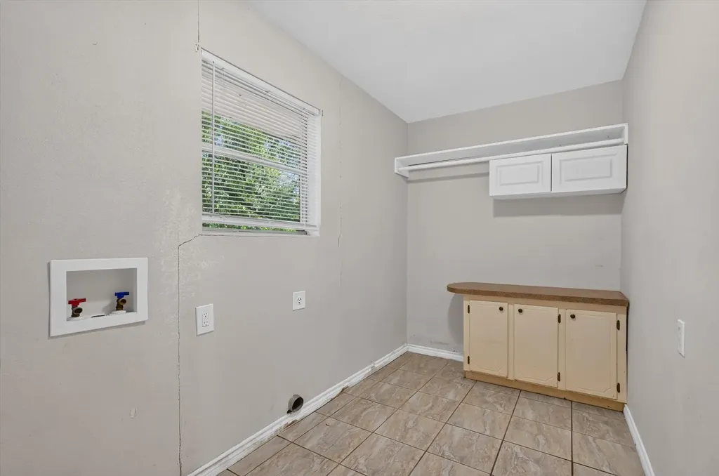 387 Avenue D Point TX 75472