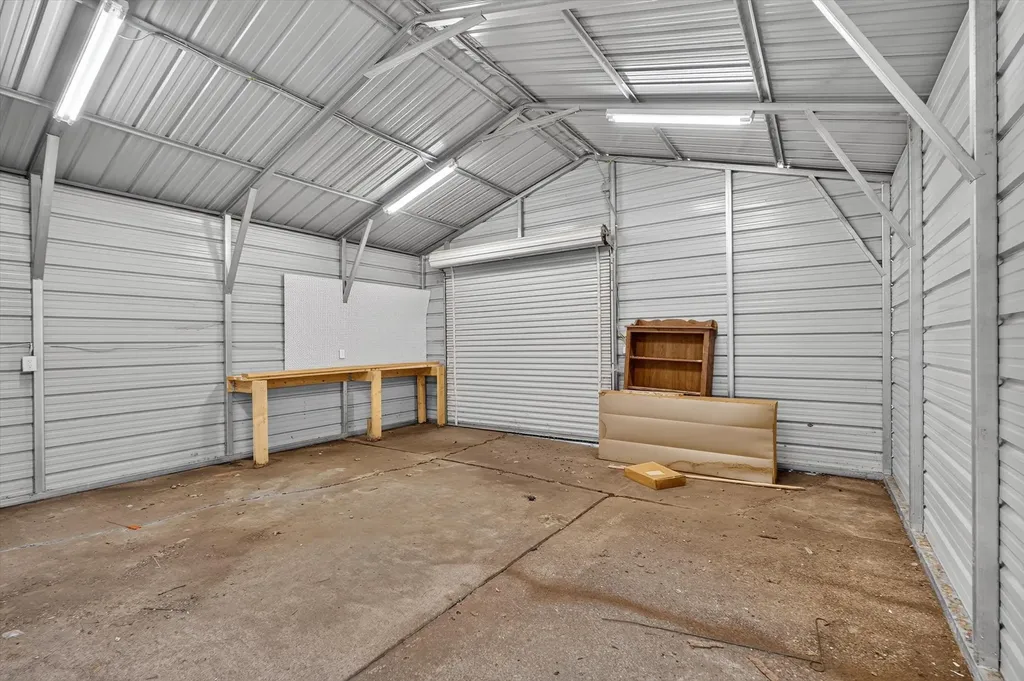387 Avenue D Point TX 75472