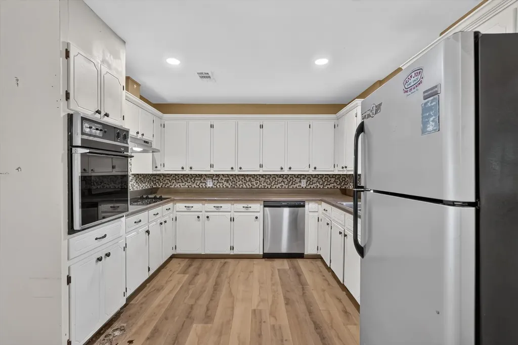 387 Avenue D Point TX 75472