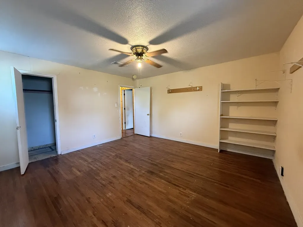 2204 Daniels Drive Joshua TX 76058