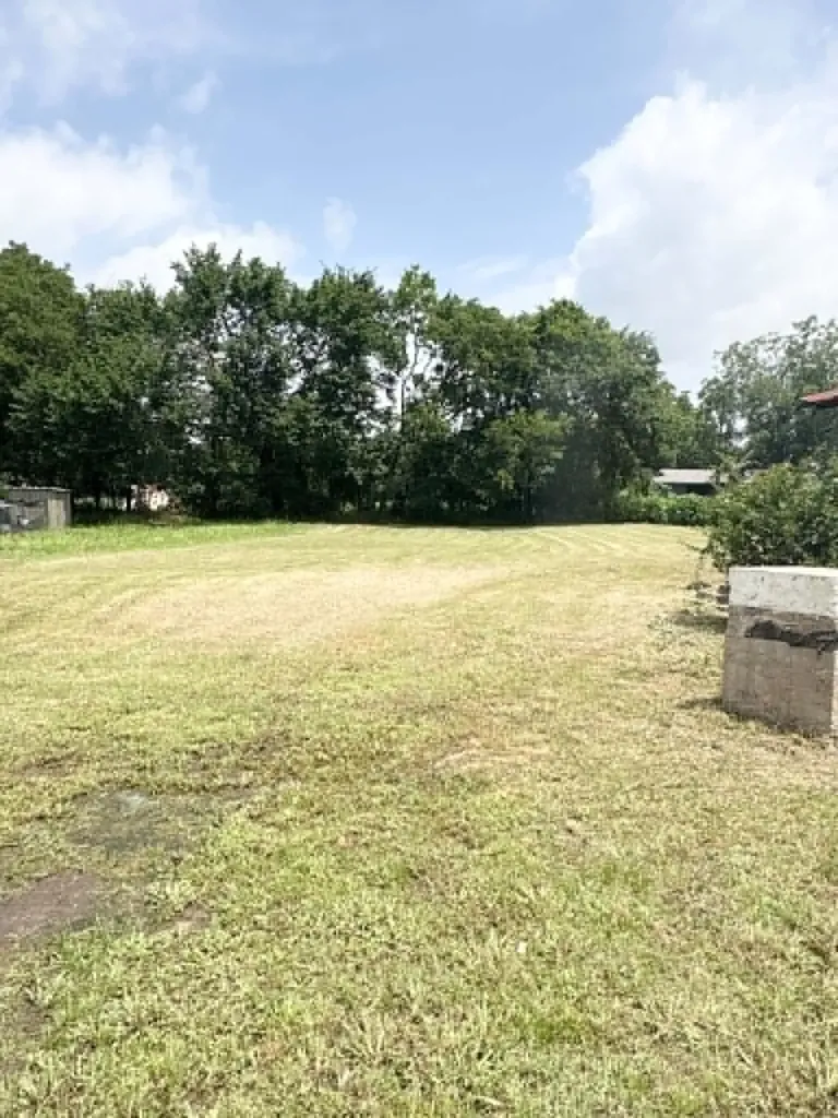 1008 W 12th Street Bonham TX 75418