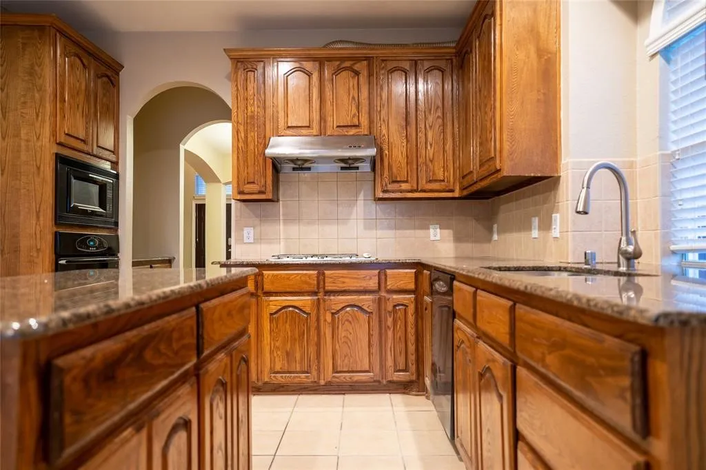 408 Cave River Drive Murphy TX 75094
