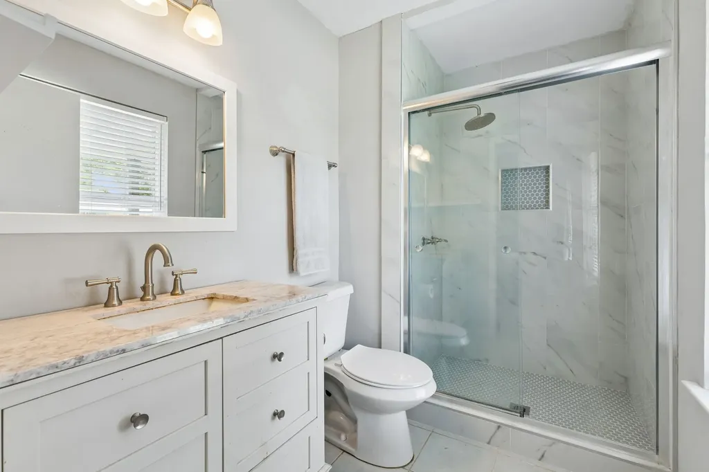 1239 Evergreen Drive Richardson TX 75080