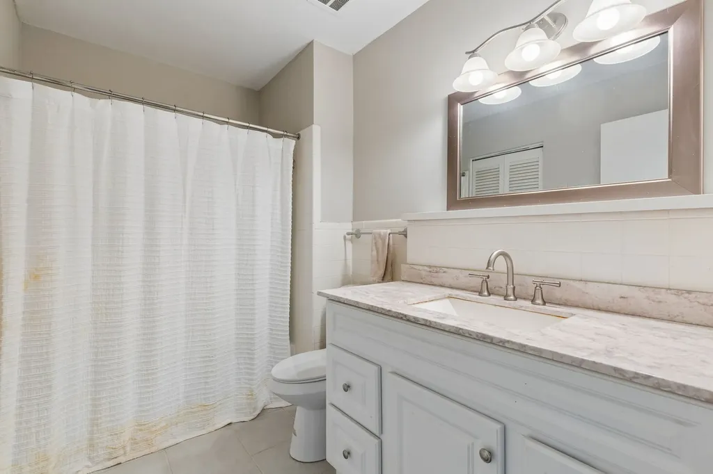 1239 Evergreen Drive Richardson TX 75080
