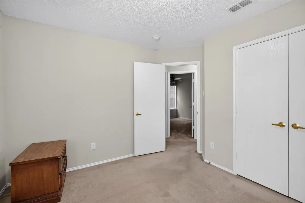 10208 Dallam Lane Fort Worth TX 76108
