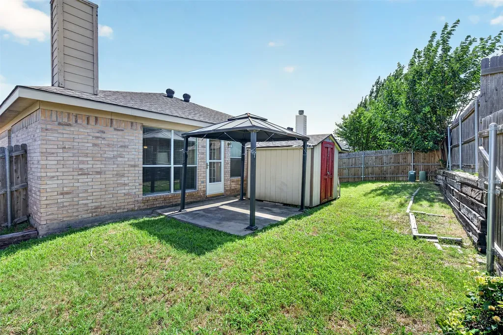 10208 Dallam Lane Fort Worth TX 76108