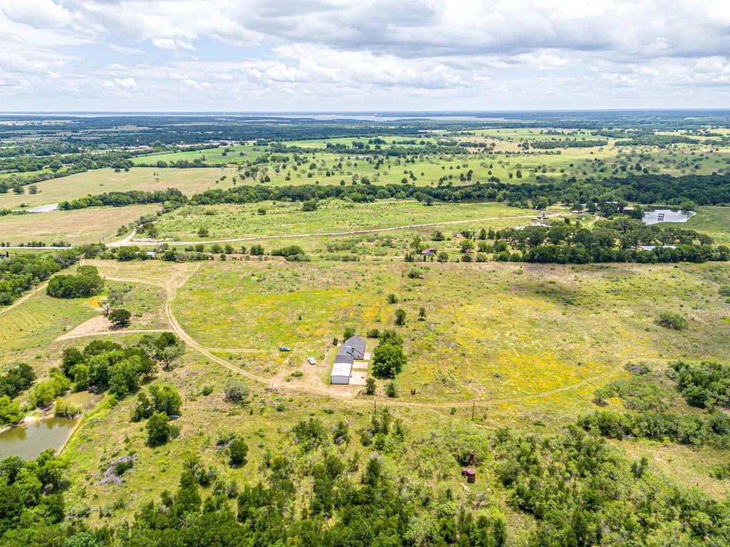 6222 SW County Road 0050 Corsicana TX 75110