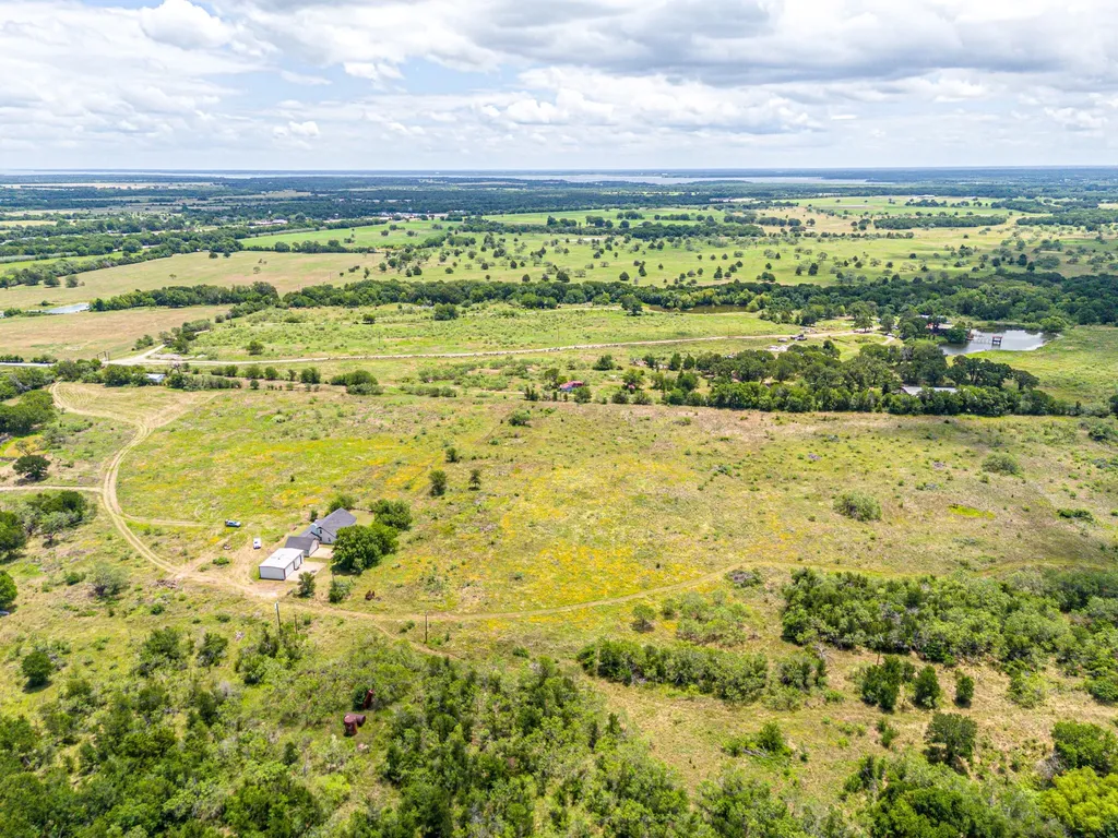 6222 SW County Road 0050 Corsicana TX 75110