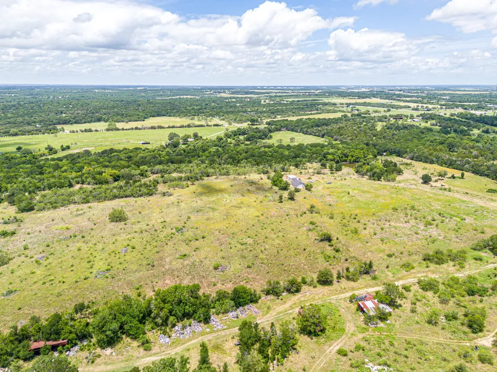 6222 SW County Road 0050 Corsicana TX 75110