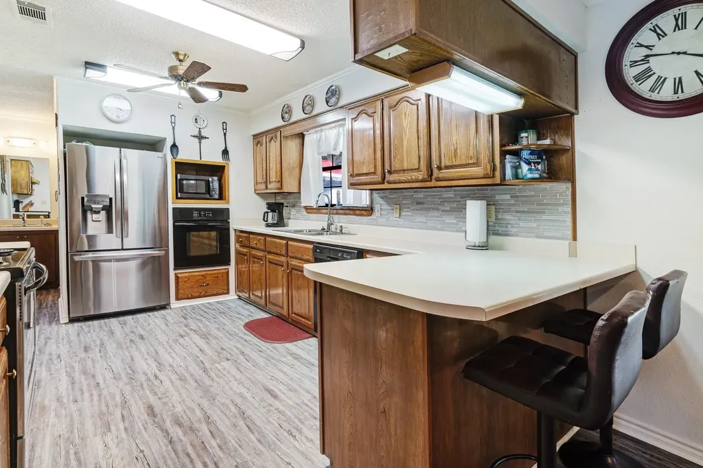 203 1st Street NW Detroit TX 75436
