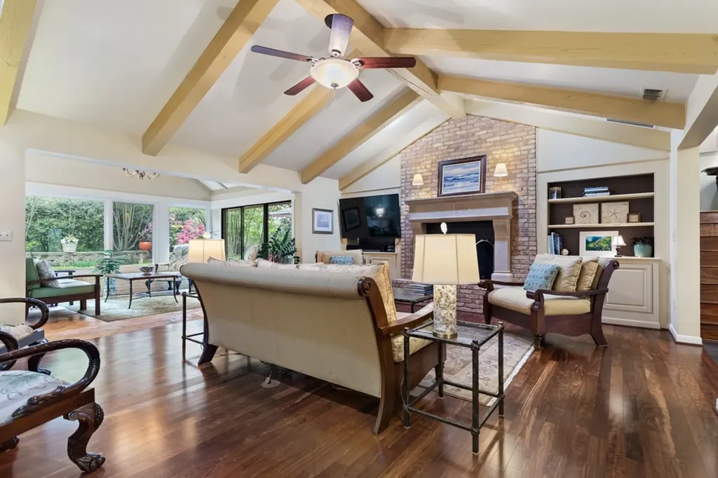 1513 Lake Park Circle Hideaway TX 75771