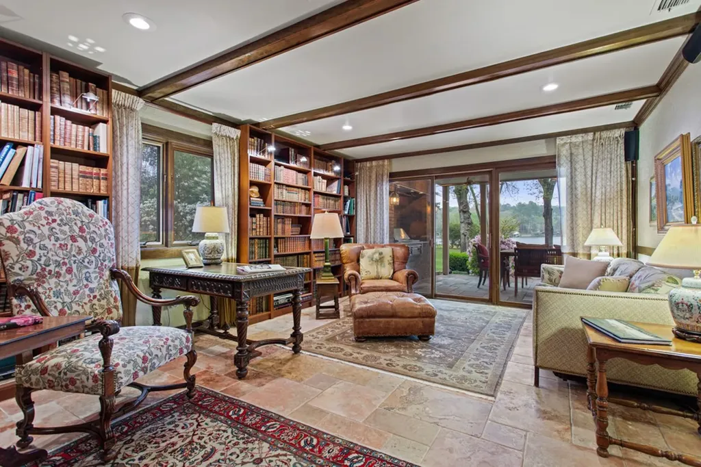 1513 Lake Park Circle Hideaway TX 75771