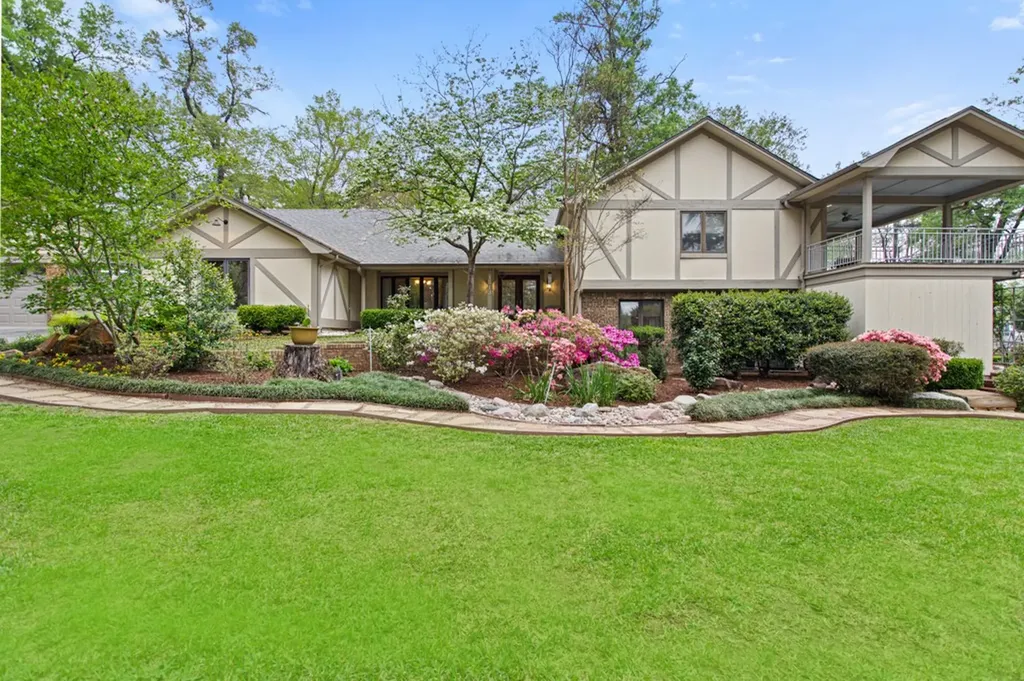 1513 Lake Park Circle Hideaway TX 75771