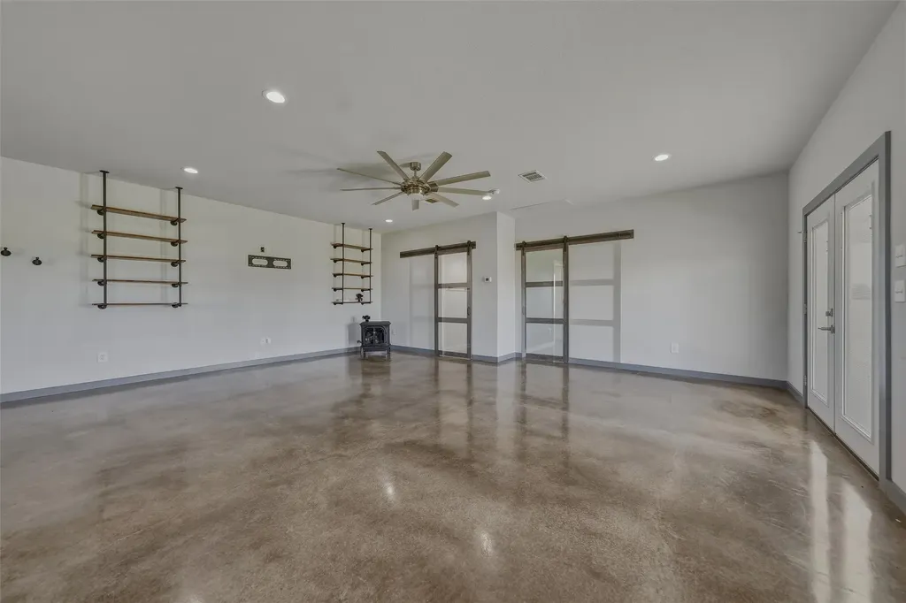 899 Bennett Road Millsap TX 76066