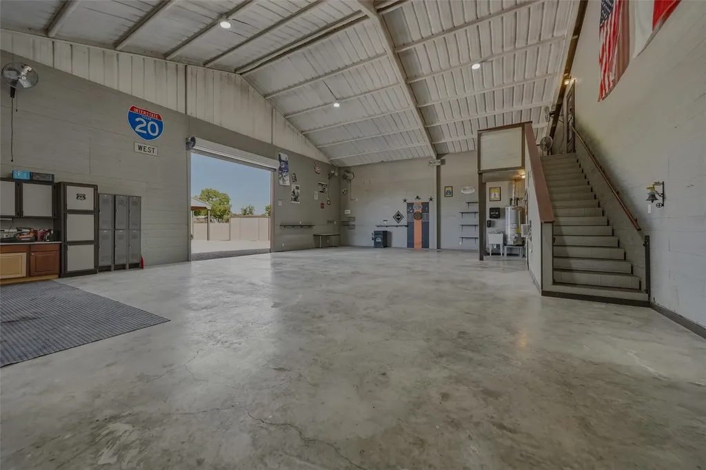 899 Bennett Road Millsap TX 76066