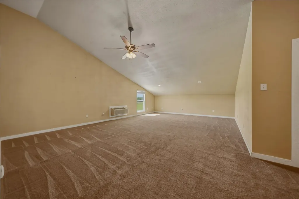899 Bennett Road Millsap TX 76066