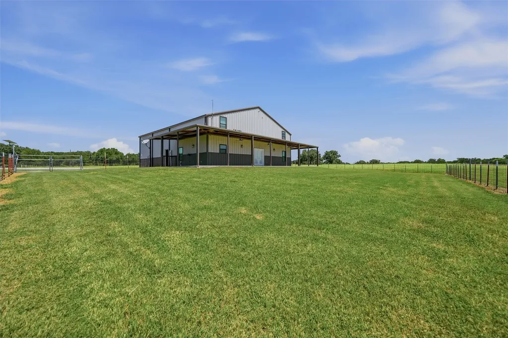 899 Bennett Road Millsap TX 76066