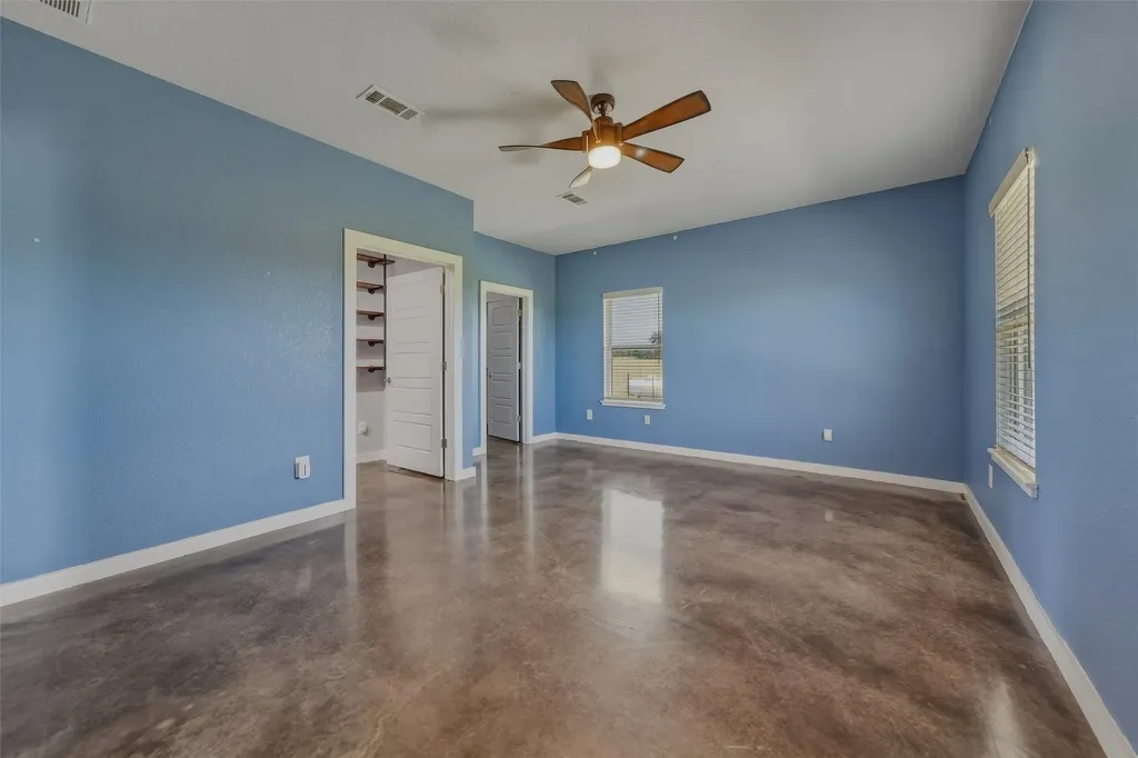 899 Bennett Road Millsap TX 76066