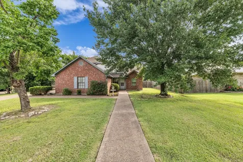 115 Turtle Cove Drive Elm Mott TX 76640