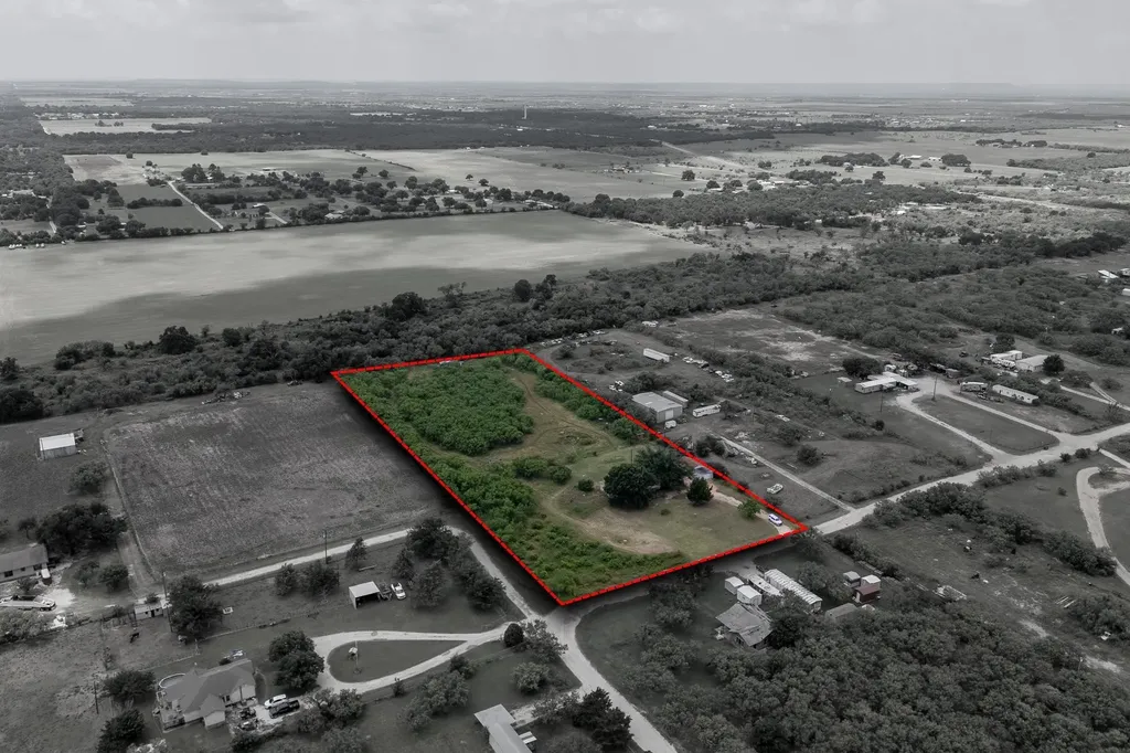 1253 Private Road 2431 Clyde TX 79510
