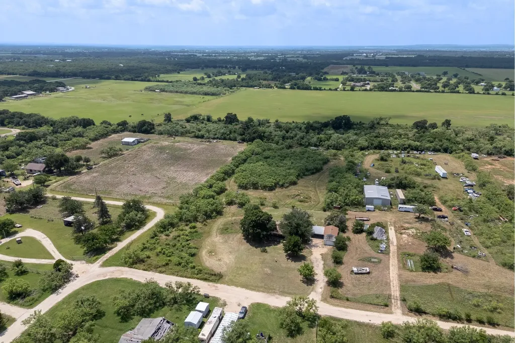 1253 Private Road 2431 Clyde TX 79510