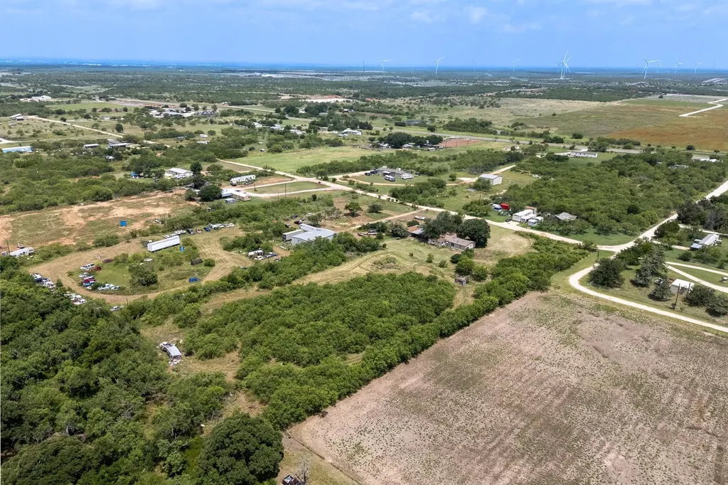 1253 Private Road 2431 Clyde TX 79510