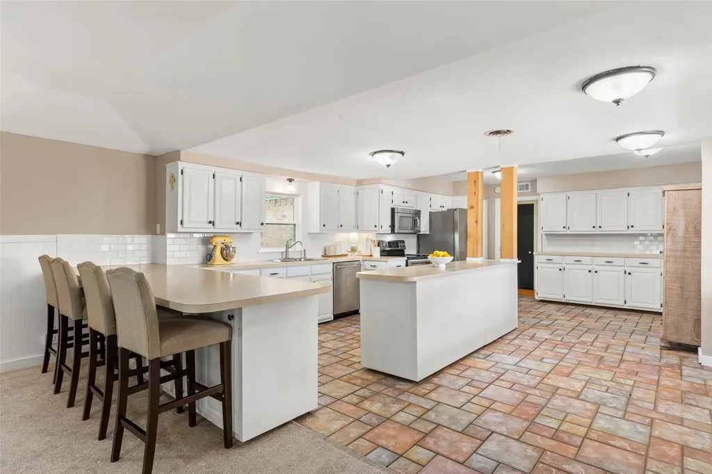 1812 Arrow Lane Garland TX 75042