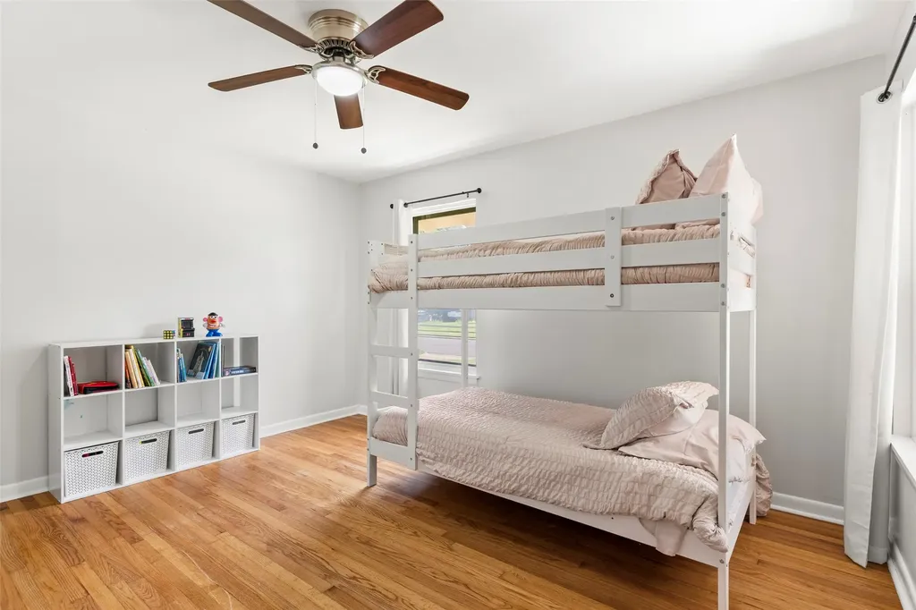 1812 Arrow Lane Garland TX 75042