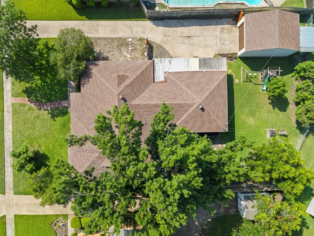 1812 Arrow Lane Garland TX 75042