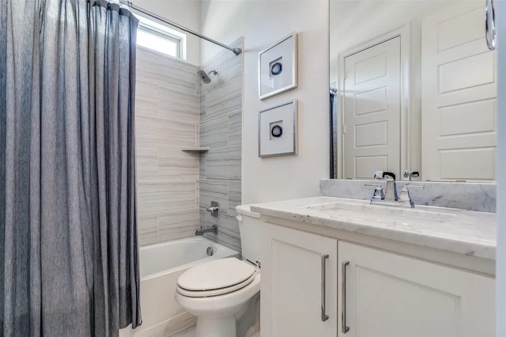 10215 Blackenhurst Lane Frisco TX 75033