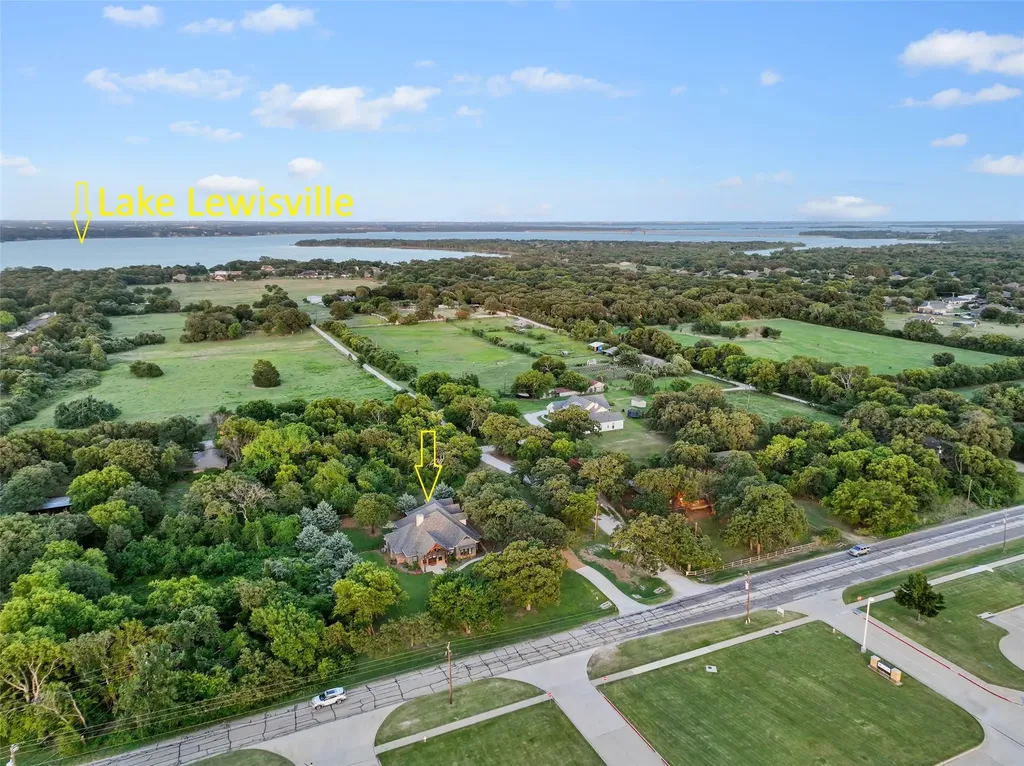124 N Garza Road Shady Shores TX 76208
